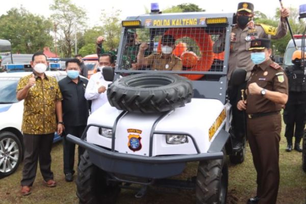 menuju kalteng bebas karhutla polda kalteng siapkan kendaraan taktis penanganan karhutla 18353