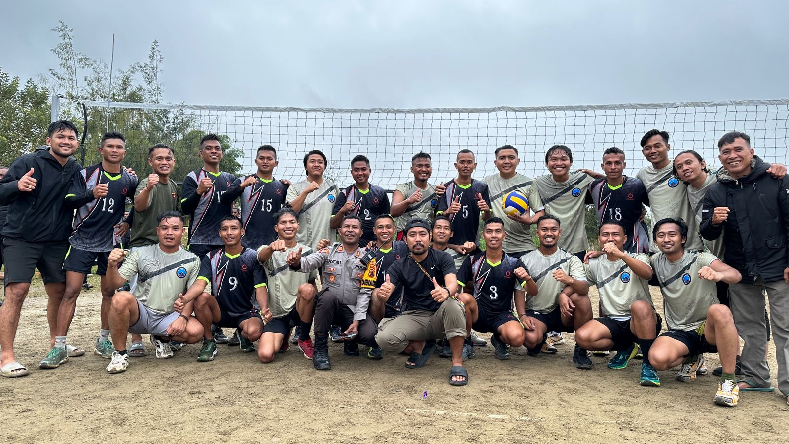 meriahkan hari bhayangkara ke 78 satgas odc 2024 juara 1 volley ball 75653
