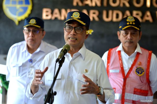 mudik lebaran dinilai lancar menhub apresiasi polri tni 72362