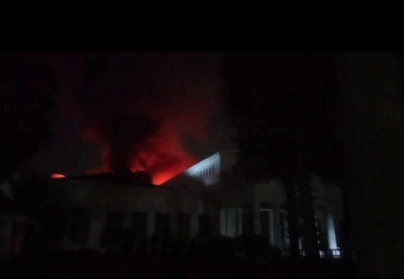 museum nasional terbakar sebanyak 21 petugas damkar dikerahkan 63675