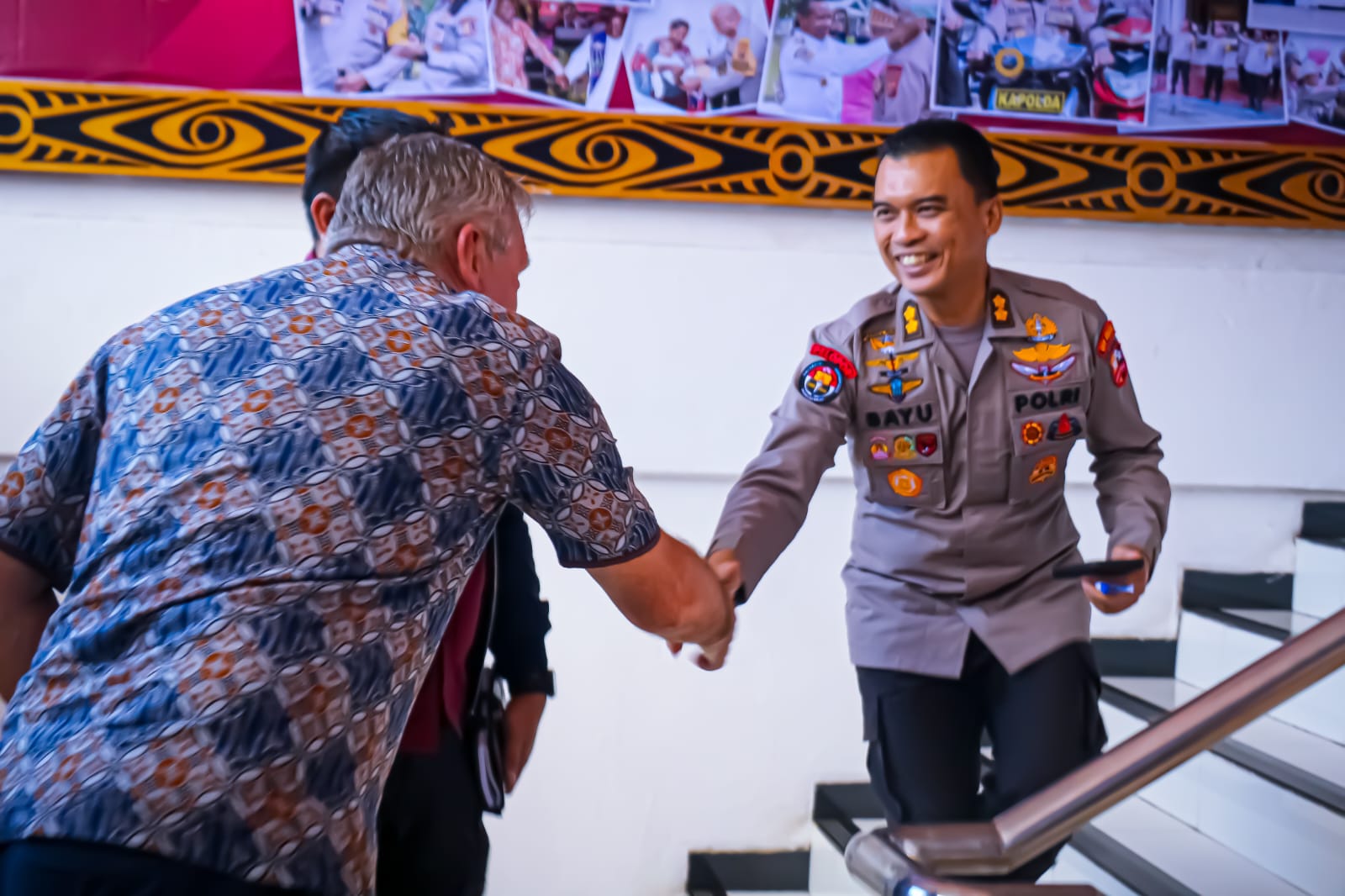 news zealand police liaison officer bertemu kapolda papua dan ka ops damai cartenz 2024 bahas pembebasan pilot susi air 70678