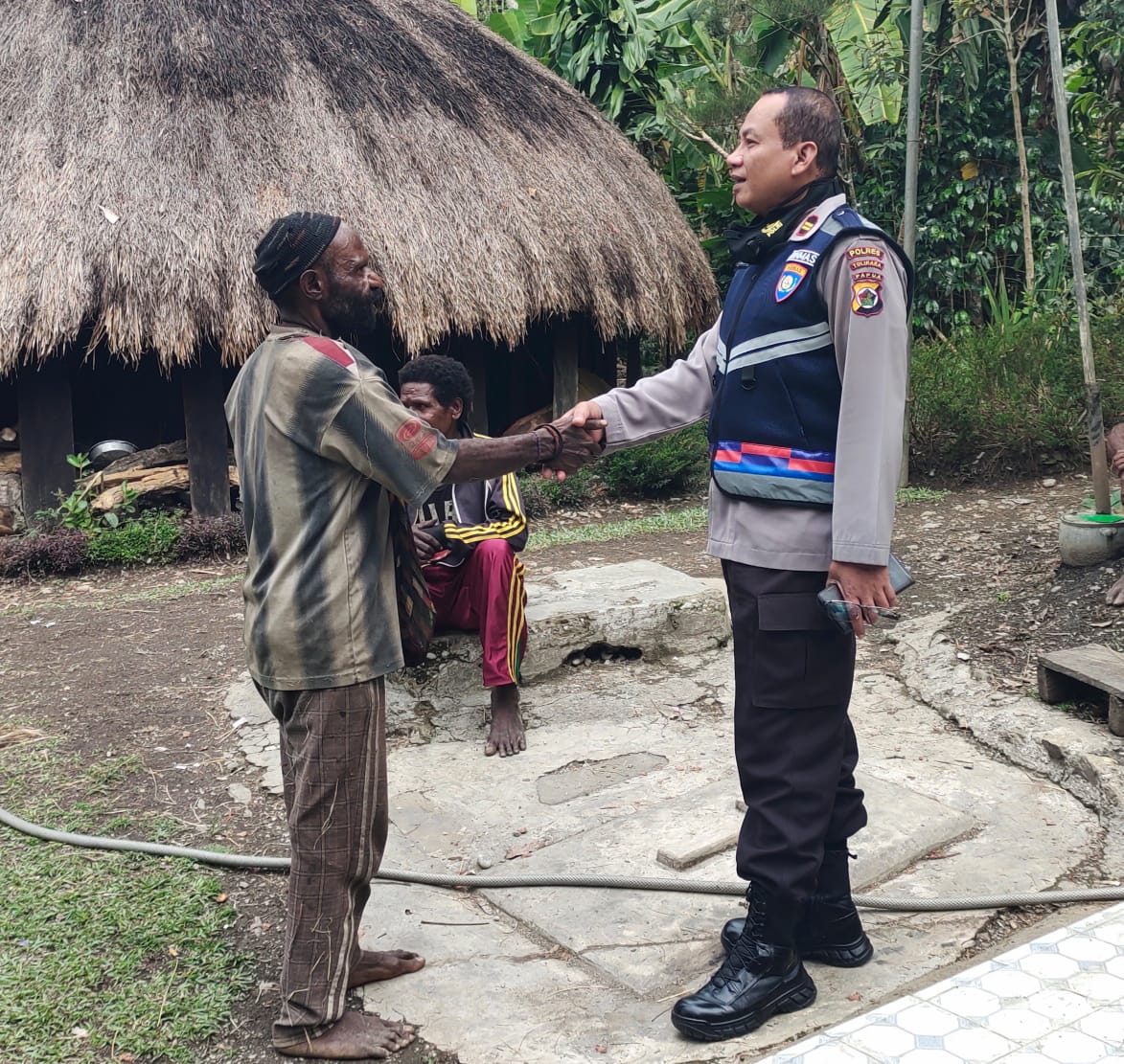 noken community development unit of tolikara coordinates with village community figures of bandia village karubaga district 42867