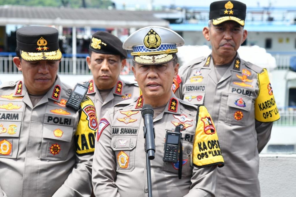 pantau nataru kakorlantas polri pastikan mudik berjalan lancar 68028