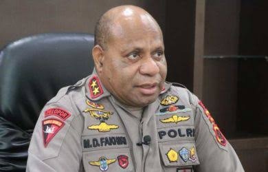 papua regional police send brimob members to oksamol 28680