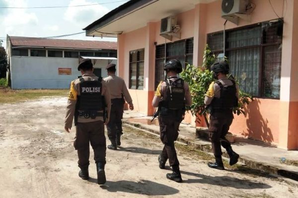 pasca bom di makassar polda kalsel tingkatkan kewaspadaan 36875
