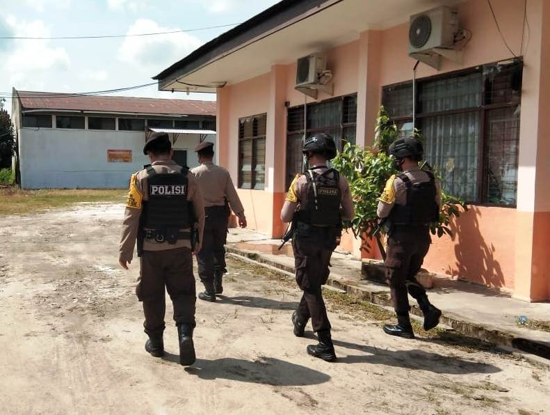 pasca bom di makassar polda kalsel tingkatkan kewaspadaan 36875