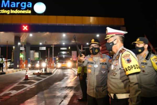 pastikan arus balik libur panjang lancar kakorlantas polri lakukan pemantauan 19689