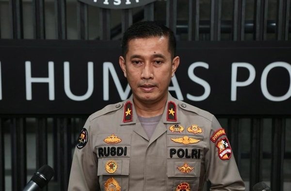 pelaksanaan virtual police polri tegaskan akan taat pada azas hukum equality before the law 30675