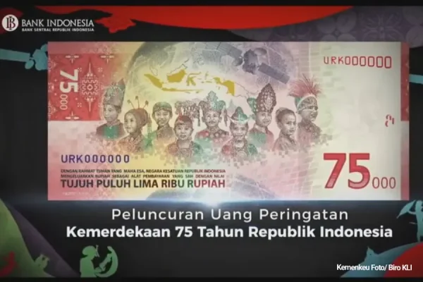 peluncuran uang
