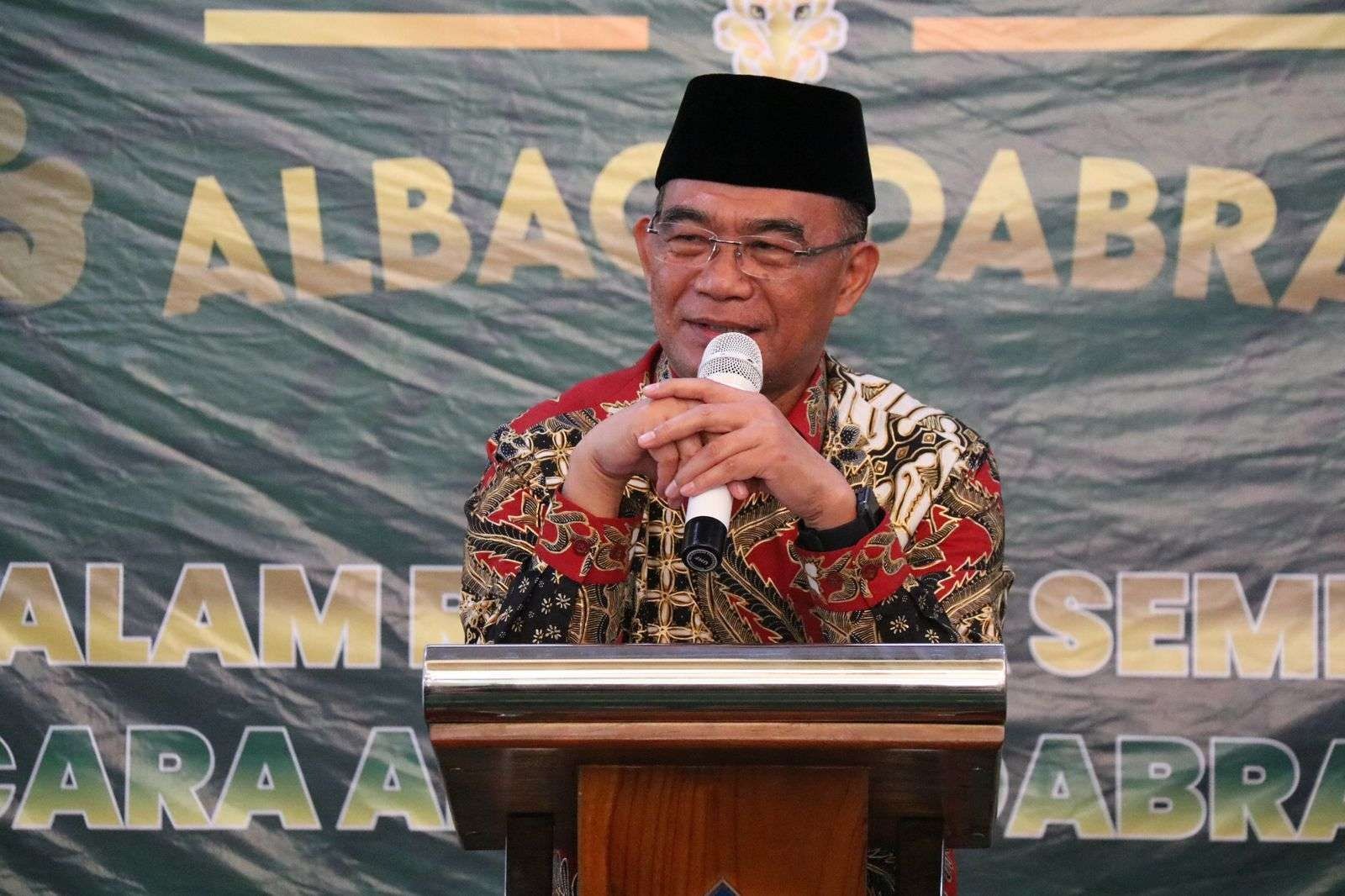 pemerintah dorong sekolah terus tanamkan nilai agama dan nasionalisme 63563