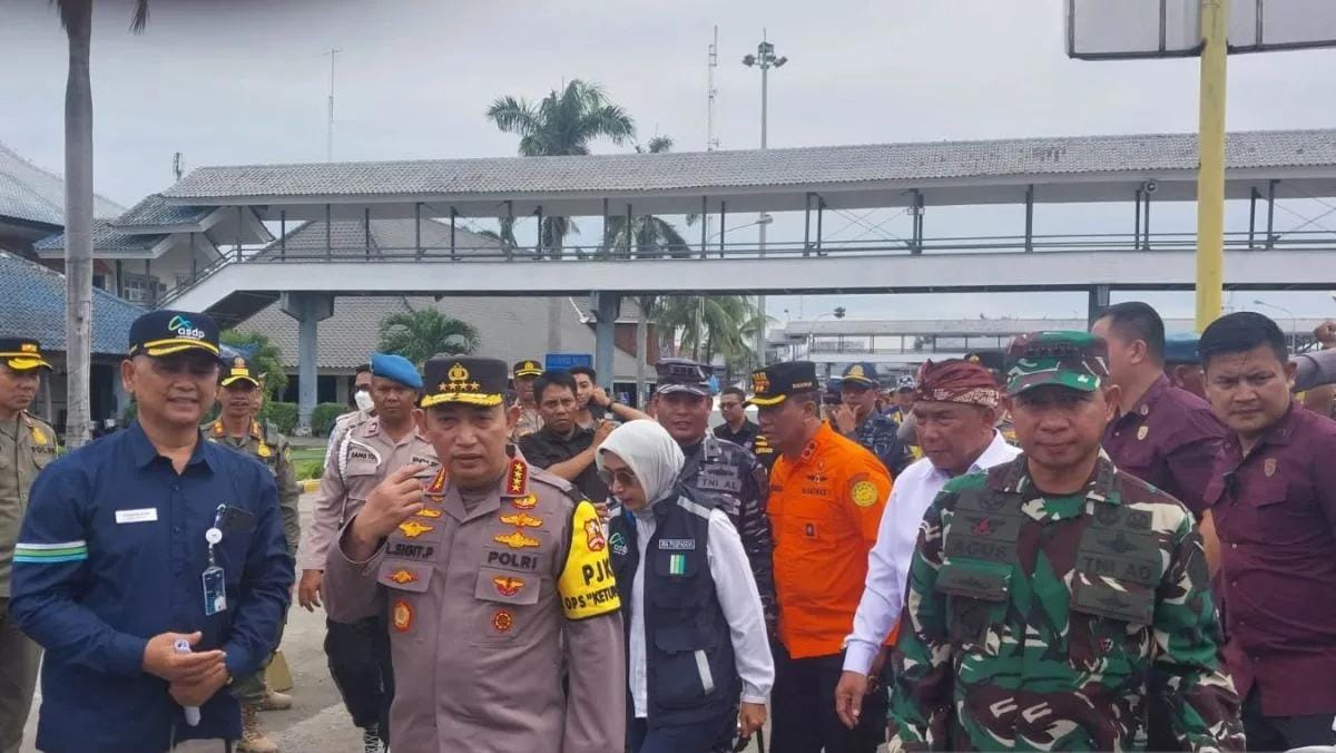 pemerintah imbau masyarakat waspadai cuaca ekstrem saat arus mudik lebaran 72241