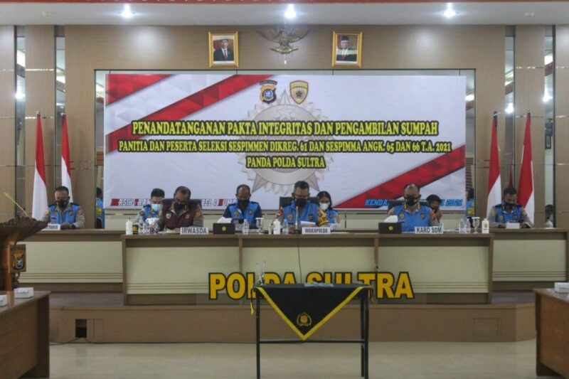 penerimaan calon polri 2021 polda sultra gelar penandatanganan pakta integritas dan pengambilan sumpah 13097