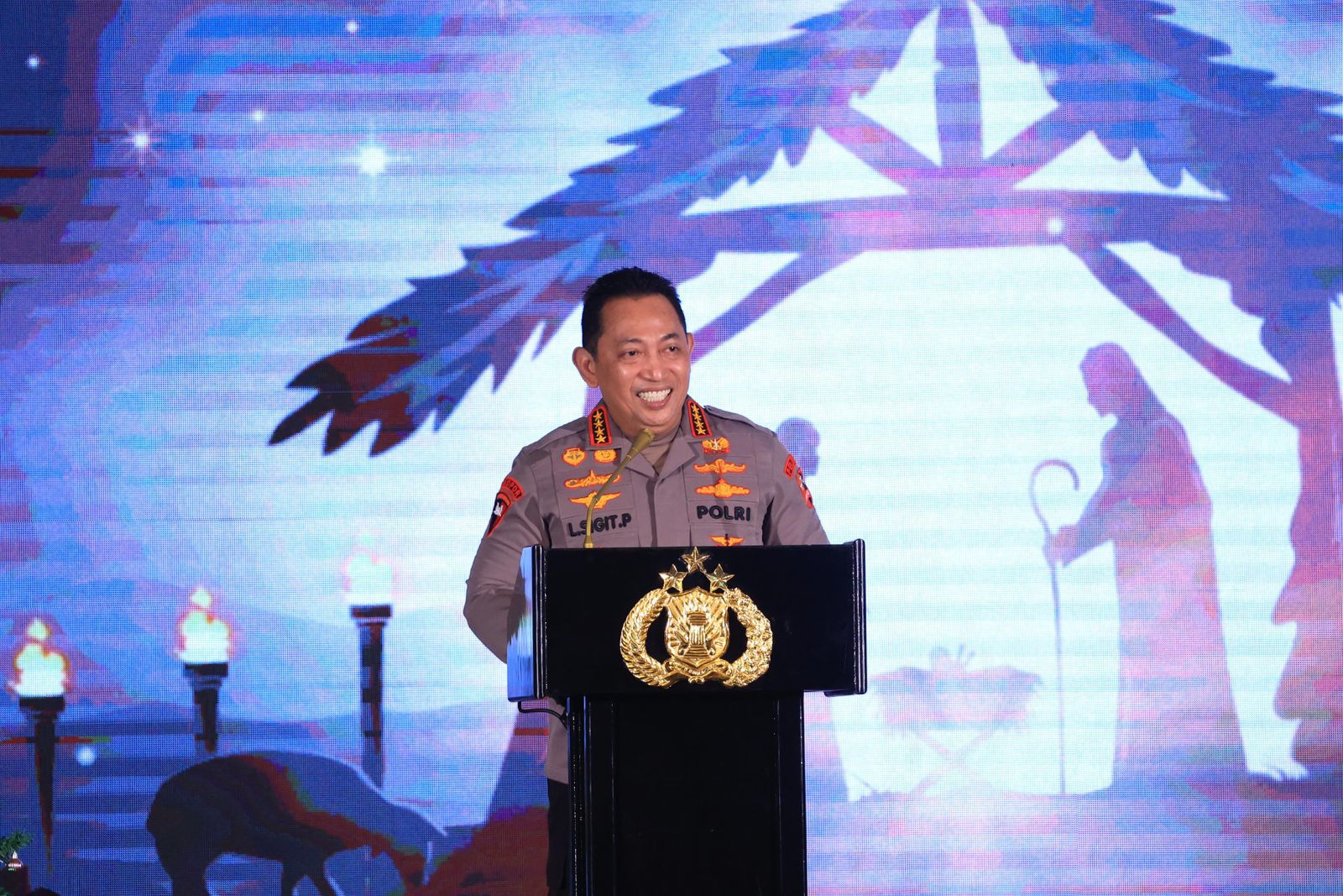 perayaan natal mabes polri 2024 refleksi komitmen dan damai sejahtera untuk indonesia 83099