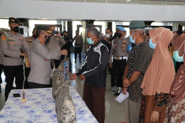 percepat herd immunity polda bengkulu kembali gelar vaksinasi massal 22876
