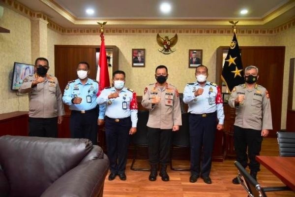 pererat silatuhrahmi kakanwil kemenkumham bersama kapolda siap wujudkan maluku aman 20905