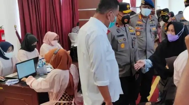 pergelaran sumbar sadar vaksin ditinjau langsung oleh wakapolda 34450