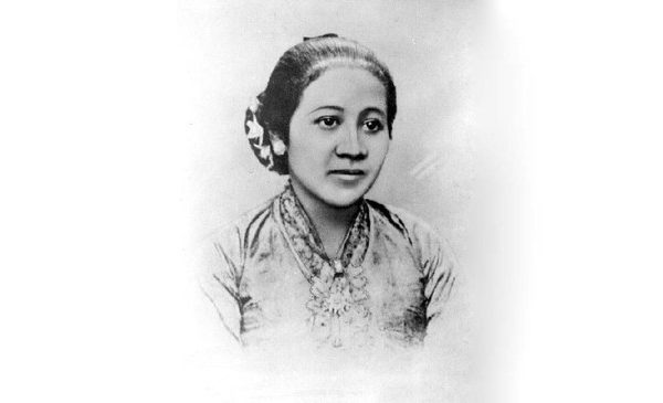 peringatan hari kartini jadi momentum tingkatkan pendidikan perempuan 72882