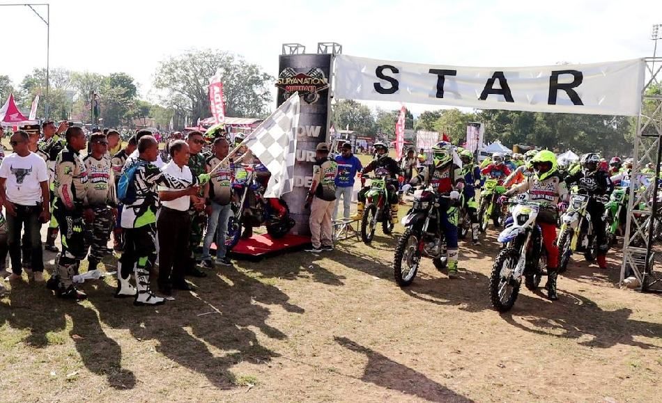peringati hari bhayangkara ke 76 kapolda ntt apresiasi trabas bhayangkara trail adventure polres belu 47837