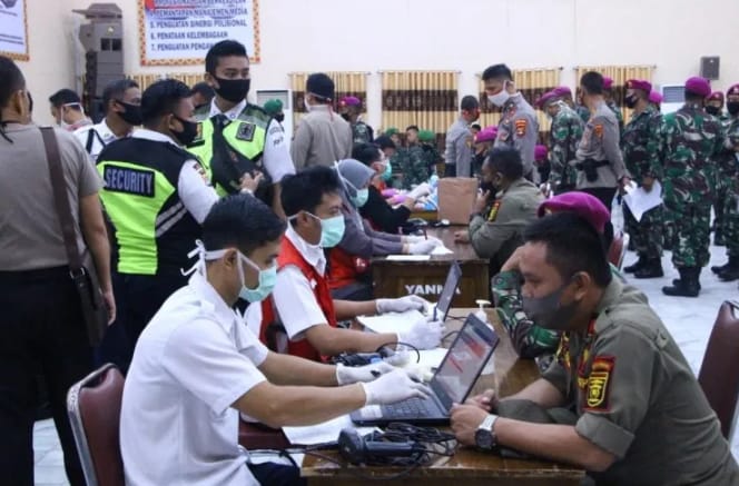 peringati hari bhayangkara polda lampung gelar donor darah 11085