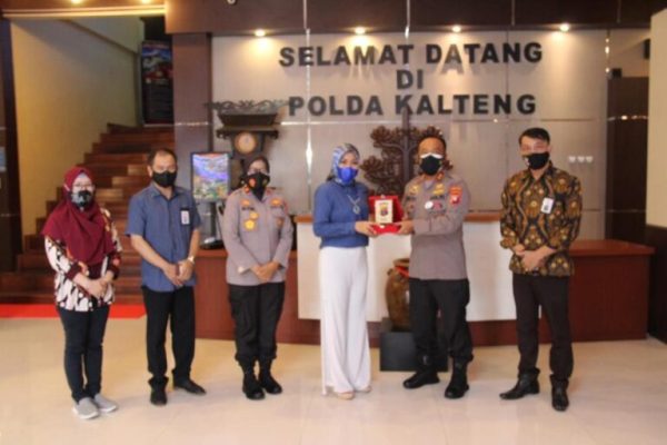 perkuat sinergitas kapolda kalteng terima kunjungan kpi pusat 37050