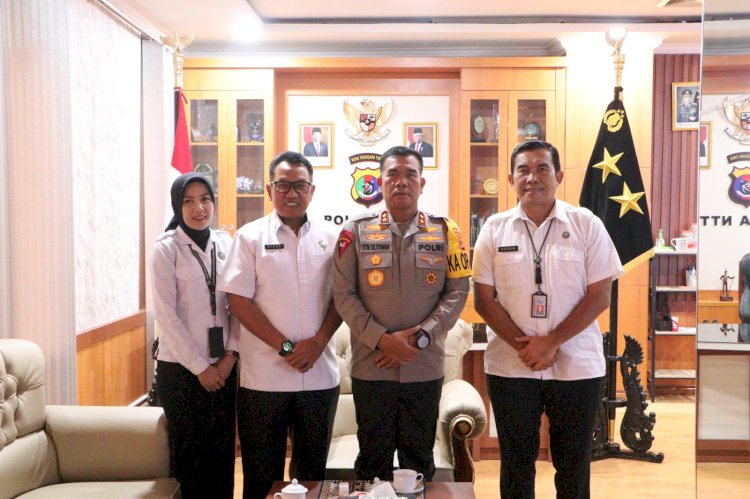 perkuat sinergitas kapolda ntt sambut hangat kunjungan silaturahmi kepala bnnp provinsi ntt 68826