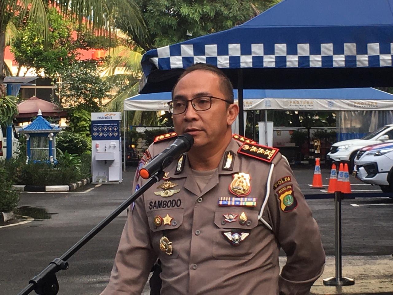perpanjangan sim dirlantas polda metro terapkan sistem first in first out 19445