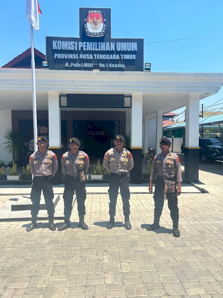 personel gabungan omb polda ntt gelar patroli cipta kondisi di kota kupang 70792