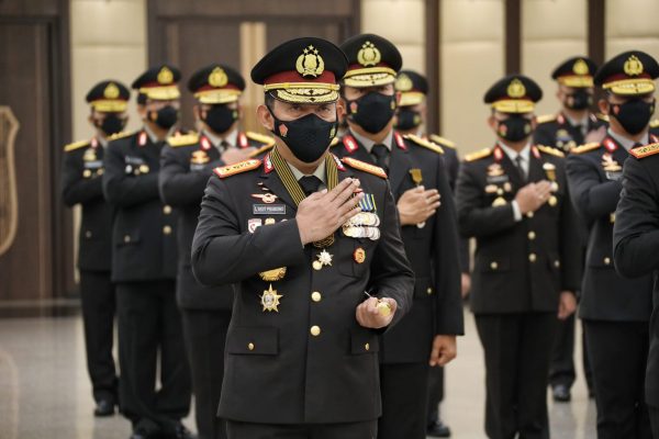 pin the bhayangkara pratama star the chief of indonesian national police is committed to continuing to make organizational and service improvements 44698