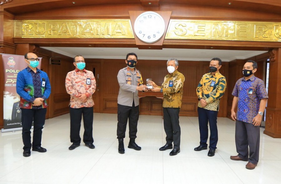 pln sinergi dengan polda jatim dalam amankan listrik 36793