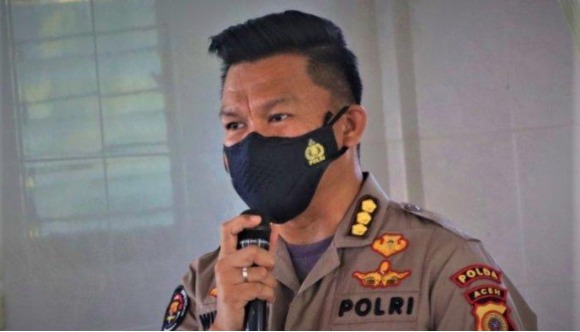 polda aceh terus pantau warga agar segera melaksanakan vaksinasi 20923