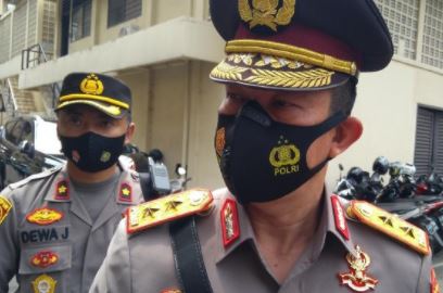 polda bali bantu vaksinasi dan tracing covid 19 terjunkan 1 632 personel 11929