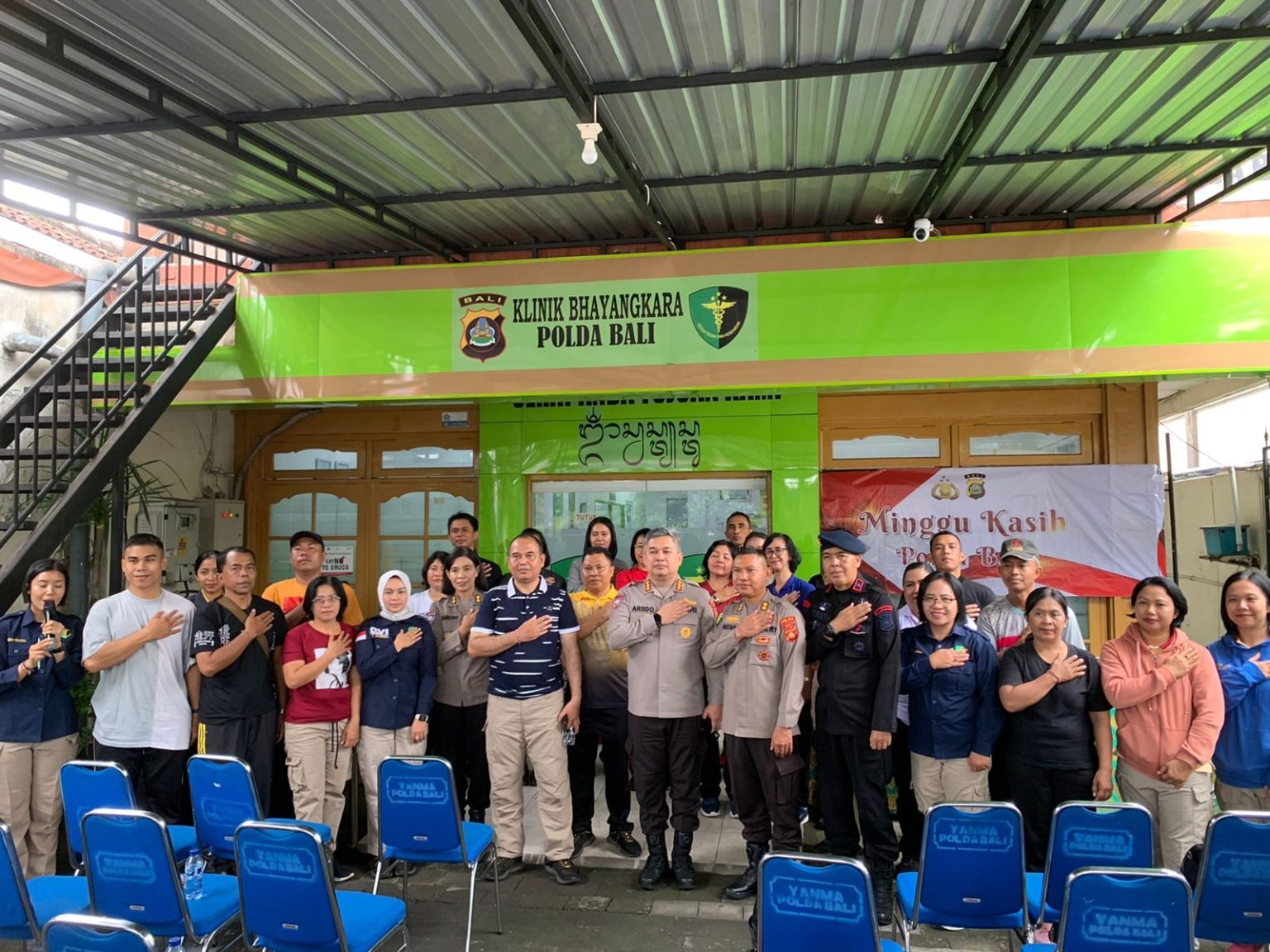 polda bali gelar kegiatan rutin minggu kasih bertempat di poli klinik polda bali 77422