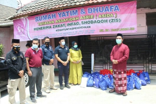polda banten bersama komunitas pic salurkan bantuan paket sembako ke rumah yatim dan dhuafa 36788