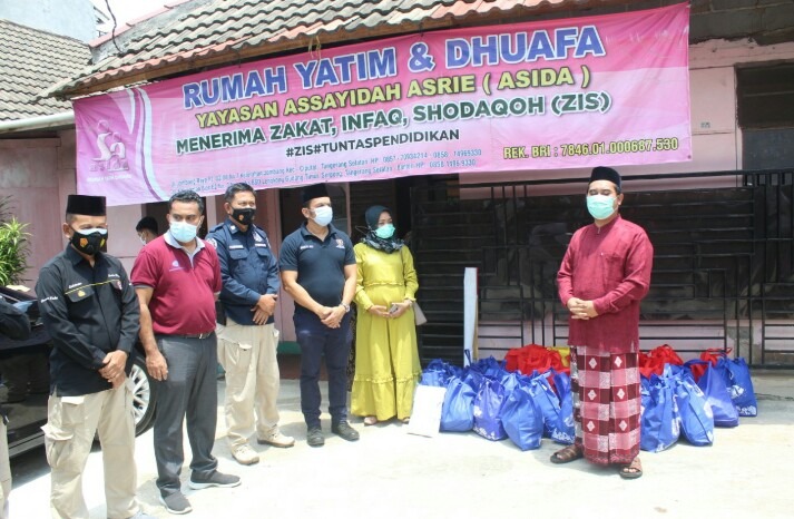 polda banten bersama komunitas pic salurkan bantuan paket sembako ke rumah yatim dan dhuafa 36788