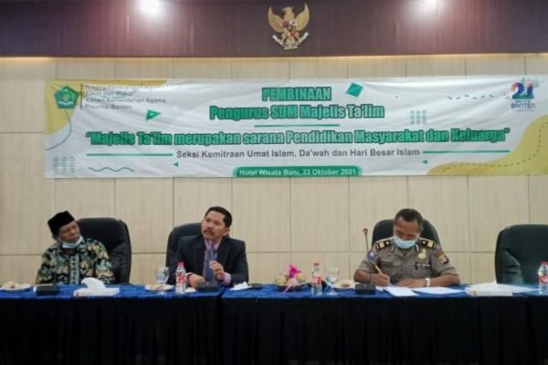 polda banten hadiri pembinaan pengurus sdm majelis talim 24739