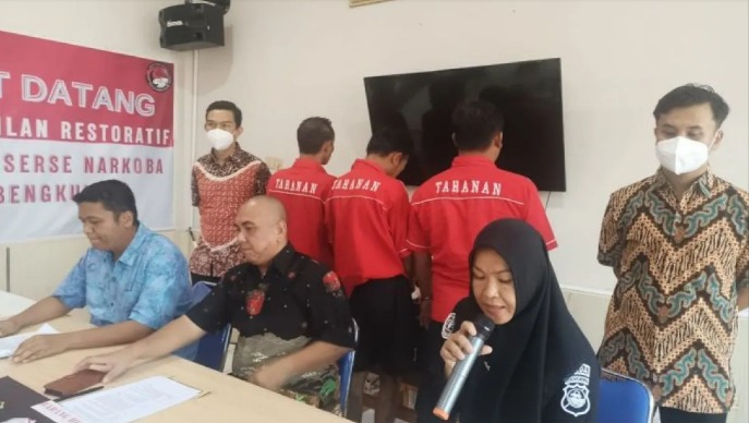polda bengkulu amankan resedivis beserta 12 paket narkotika jenis sabu 65757