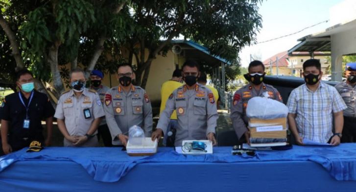 polda bengkulu berhasil gagalkan penyelundupan 4 335 ekor benur 17991