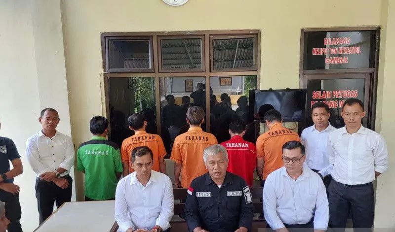 polda bengkulu tangkap enam pelaku penyalahgunaan bbm subsidi 59172