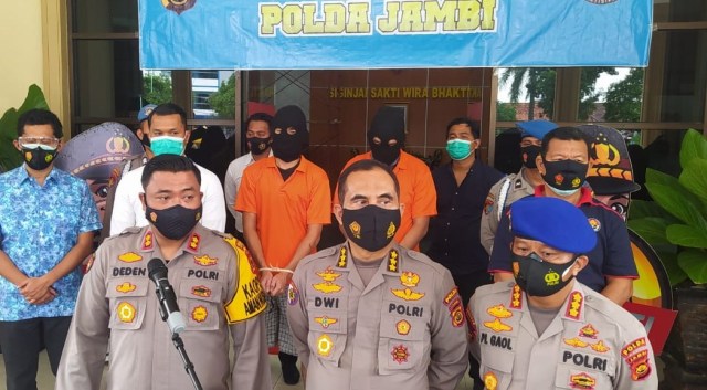 polda jambi berhasil ringkus pemodal benih lobster ilegal 15947