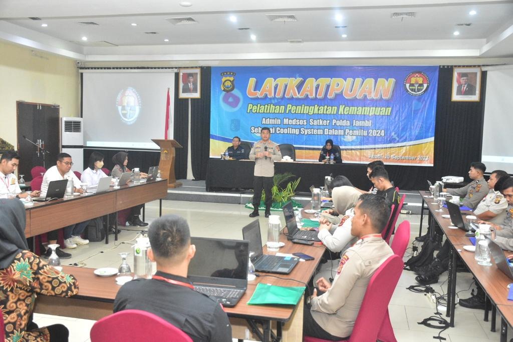 polda jambi buka gelar pelatihan untuk meningkatkan kemampuan personel hadapi pemilu 2024 63839