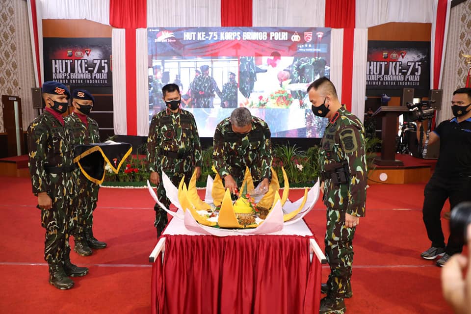 polda jambi peringati hut ke 75 brimob polri 18078