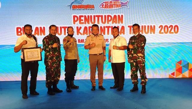 polda jambi terima penghargaan menteri kkp ri terkait penegakan hukum bidang perikanan 36470