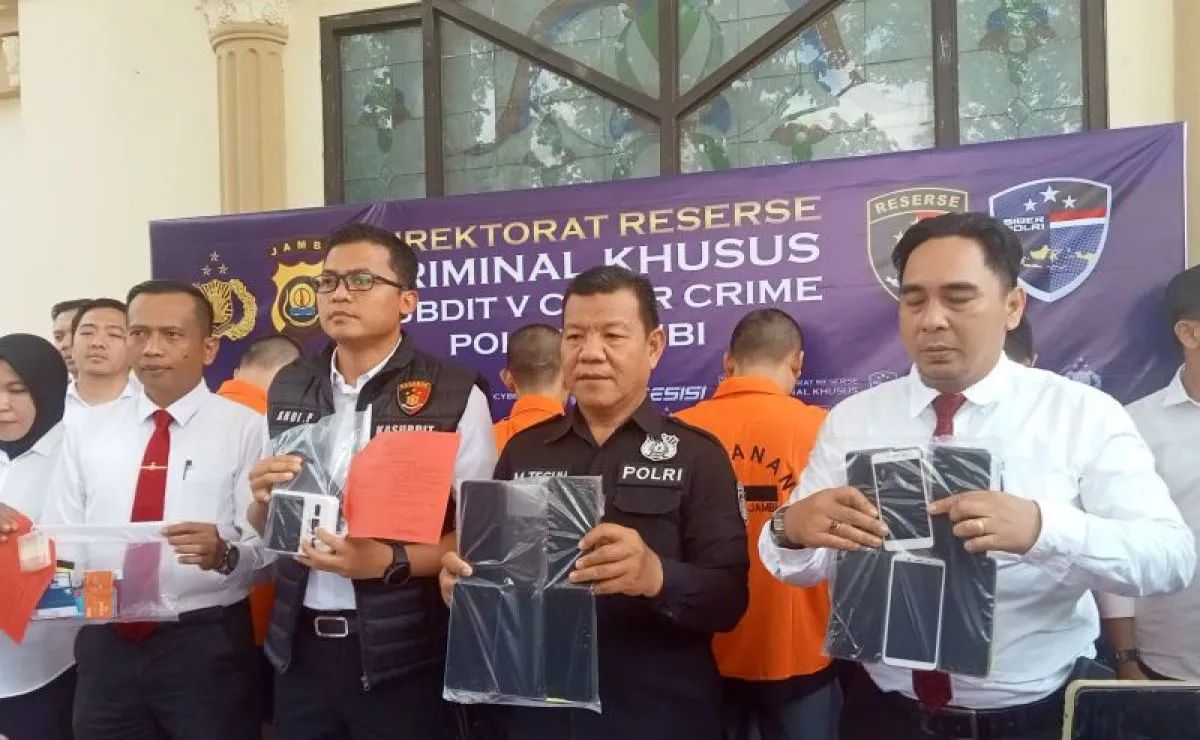 polda jambi tetapkan tiga tersangka dalam kasus penipuan online 62847