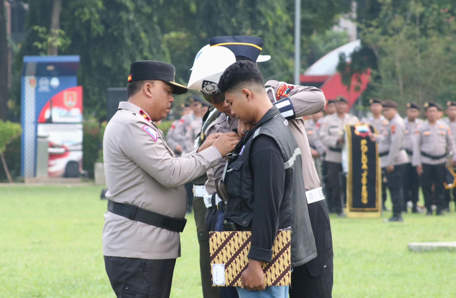 polda jateng lakukan apel gelar pasukan ops keselamatan candi 2024 70880