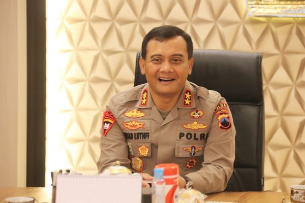 polda jateng siap backup mitigasi penanganan kebocoran bbm pertamina di cilacap 48819