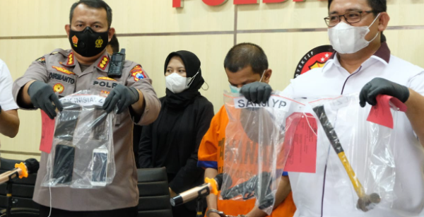 polda jatim berhasil ungkap kasus pembunuhan mahasiswa kedokteran unibraw malang 46134