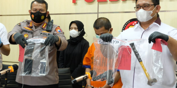 polda jatim berhasil ungkap kasus pembunuhan mahasiswa kedokteran unibraw malang 46134