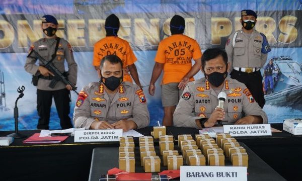 polda jatim gagalkan transaksi jual beli 3 000 bahan peledak illegal 30592