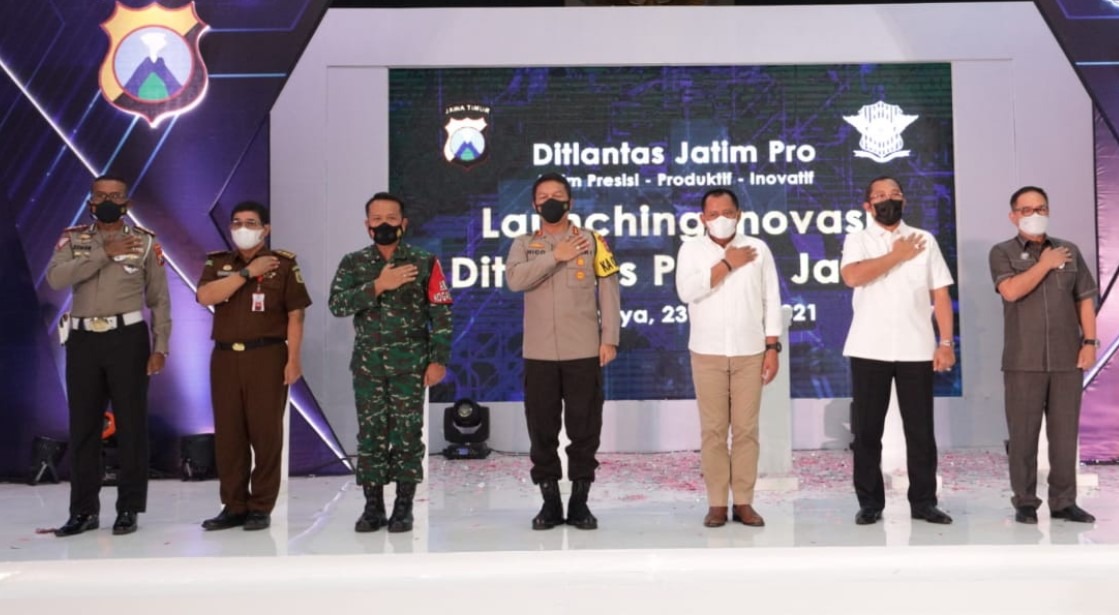 polda jatim resmi luncurkan 10 inovasi layanan canggih sistem etle 36862