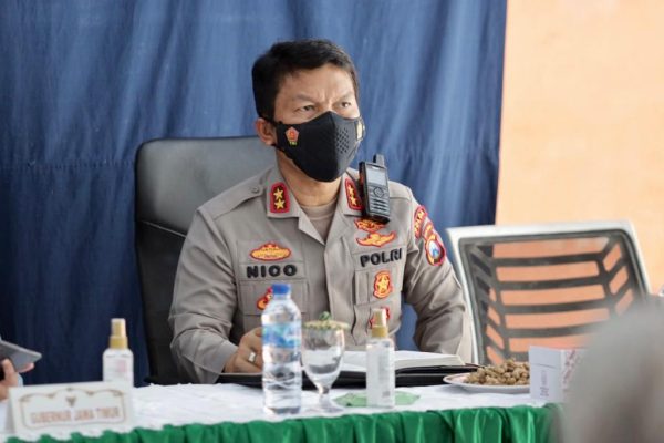 polda jatim terjunkan sejumlah tim bantu penanganan dampak erupsi gunung semeru 25287